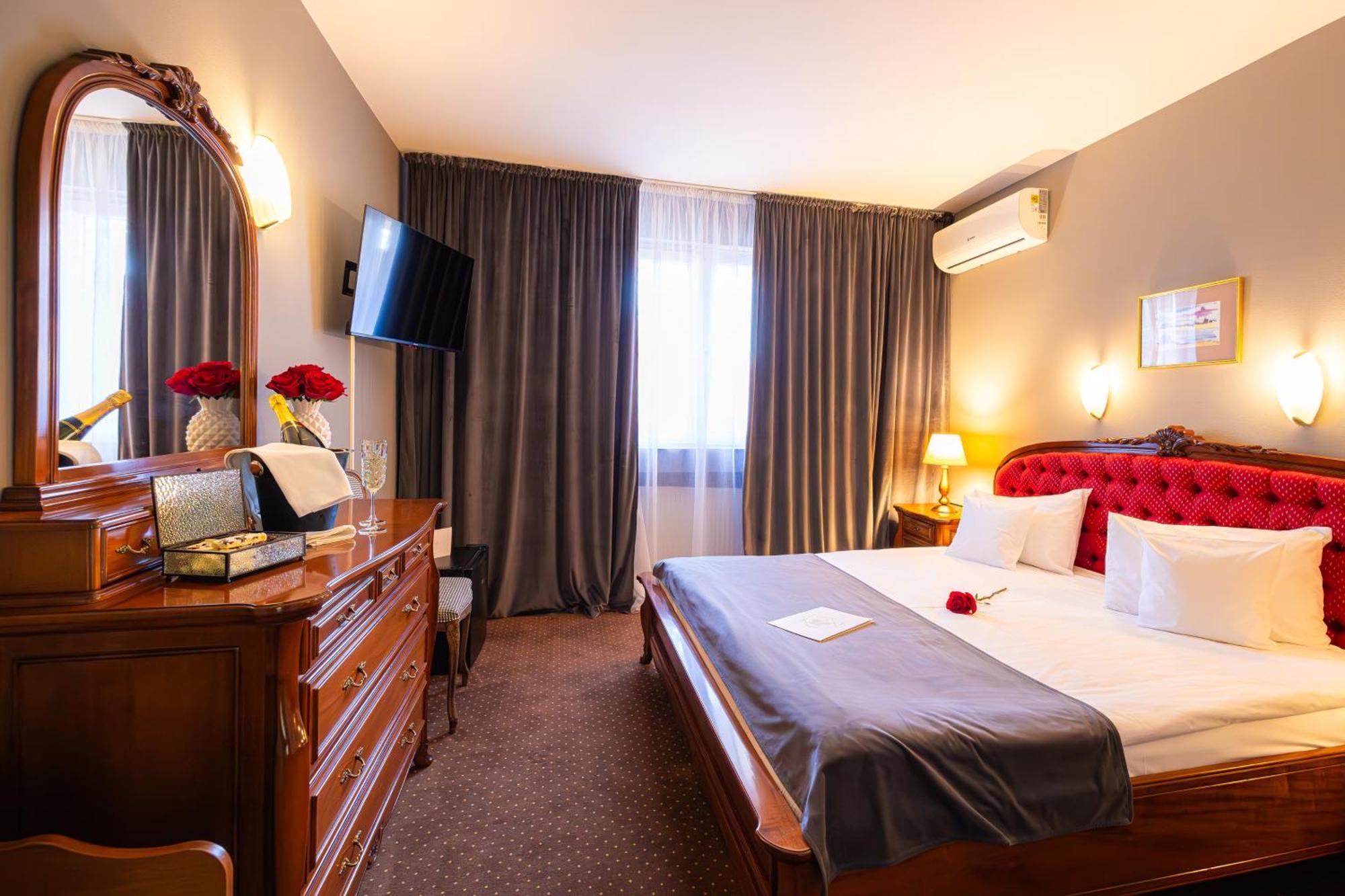Hotel Brilliant Meses Zalău Exterior foto